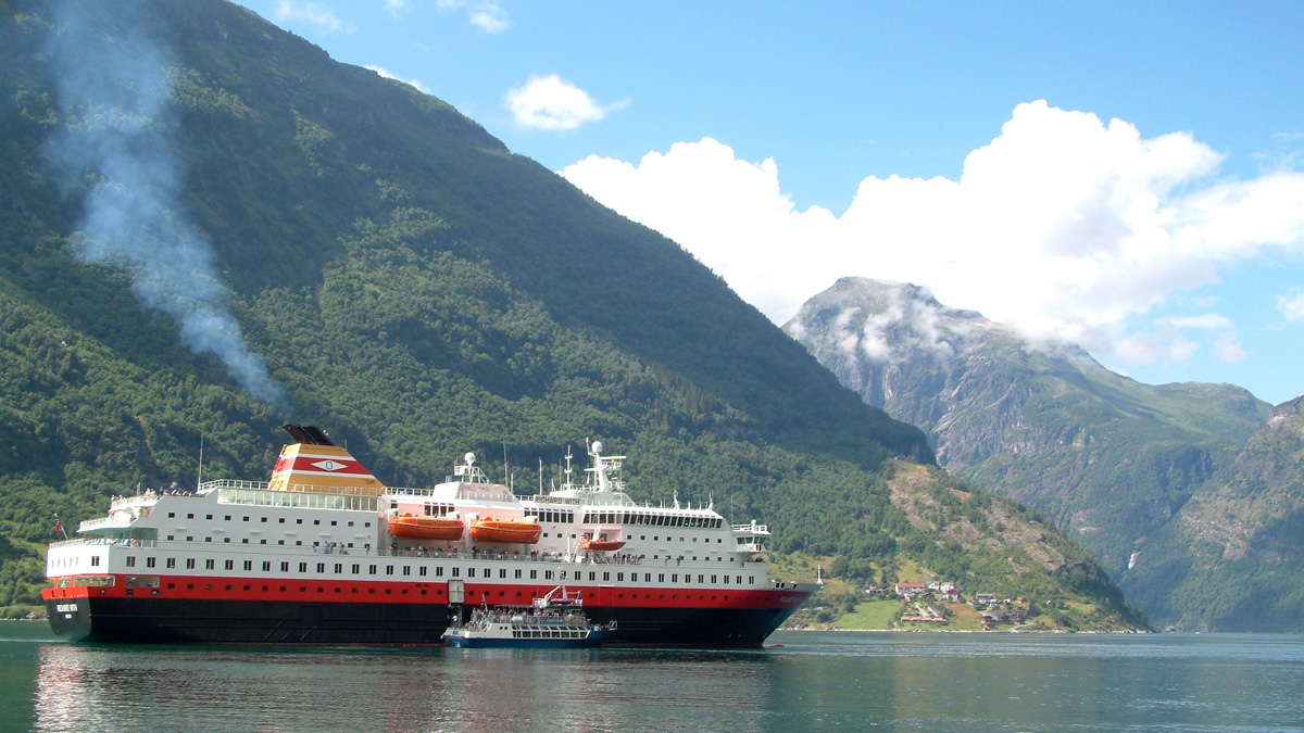 Geiranger 2005 07 29-7