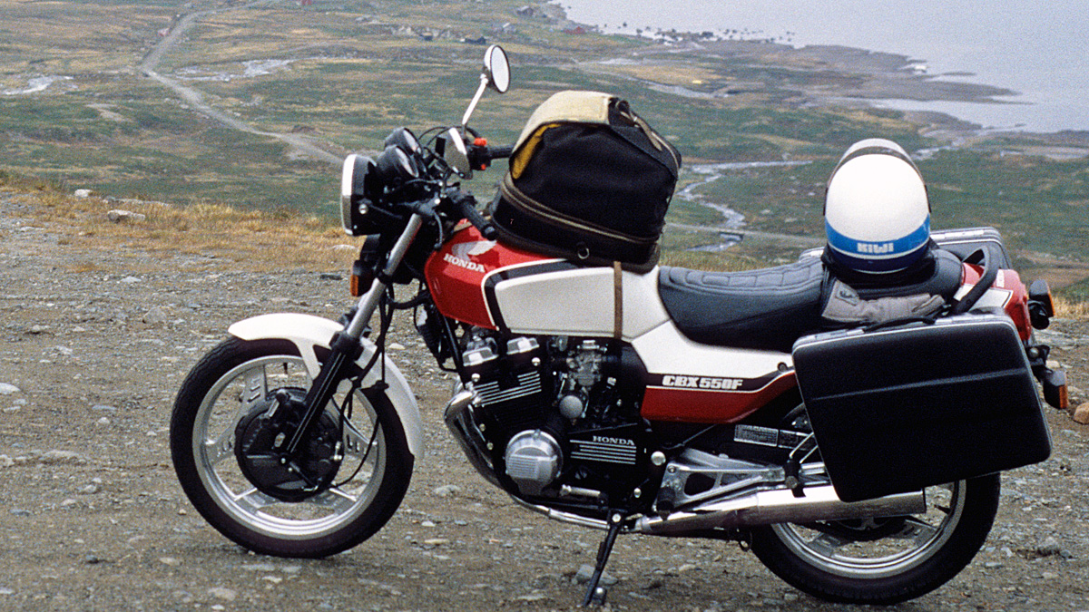 Honda CBX550F 4b