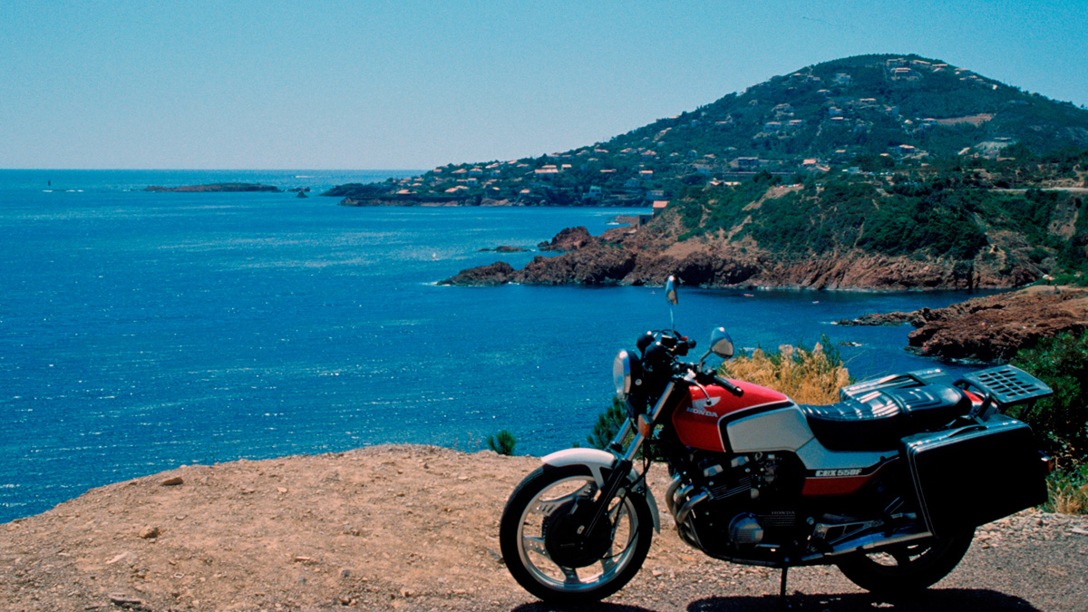 Honda CBX550F 8b