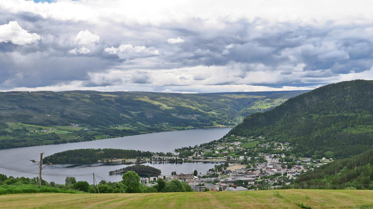 Fagernes og Strondafjorden